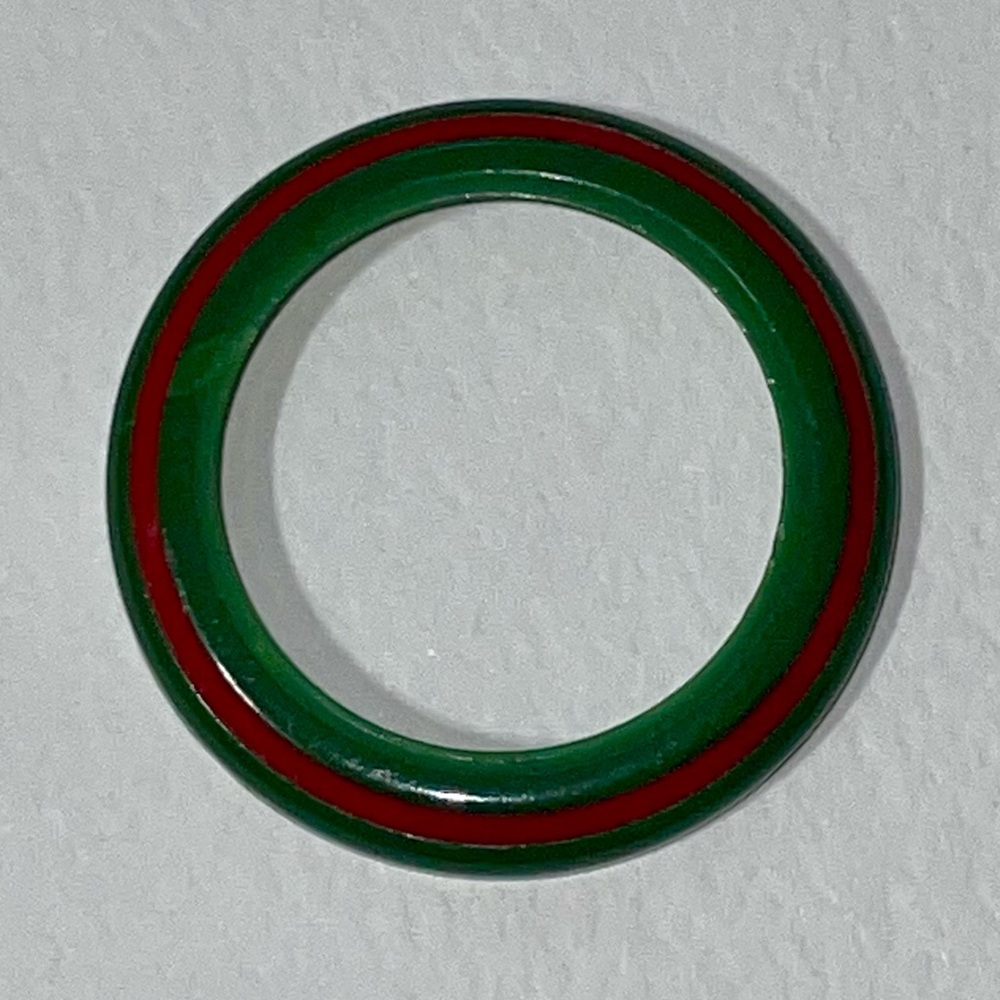 Gucci Signature Red and Green Bezel for 1100, 11/12.2 Watch - Flawed
